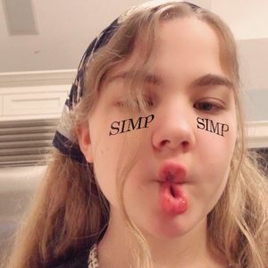 Meet your Posher, Hannah